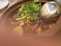 -胡须佬鸡煲四季火锅店(石厦西村直营店)