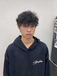 -尤司男士国潮理发馆