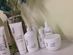 -雪儿·YuKi美甲美睫皮肤管理Salon