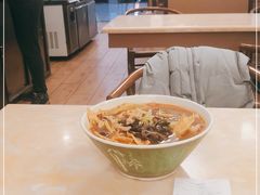 -卓雅桂林米粉