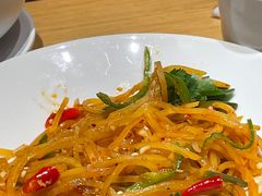-关东小磨东北菜(上海长风大悦城店)