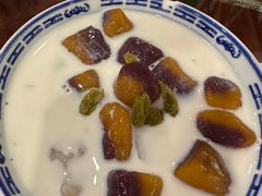 -广信牛奶甜品世家(台东店)