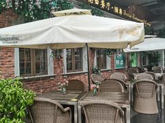 -证大大拇指广场(芳甸路店)