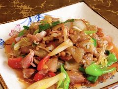 -黄桷树曹家私房菜(江与城店)