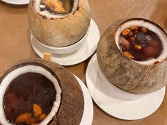 黑豆家鸡炖原只椰子汤-大唐靓汤江门私房菜(景田店)