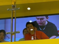 -咻啵翔翔零食基地(万达广场店)