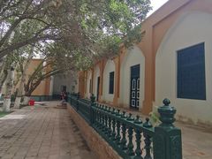 -艾提尕尔清真寺