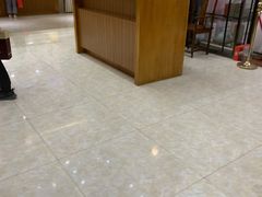 -郑庄脂渣海鲜楼(九水路店)