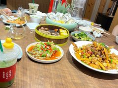 -日进一片海.生腌海鲜火锅.宵夜烧烤(三里屯总店)