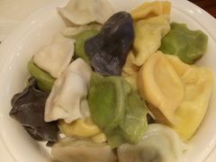 -赶海部落海鲜城(海阳路店)