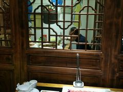 靠窗位-川中故事·成都老火锅(东书房店)