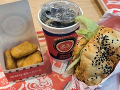 -汉堡王(万达坊店)