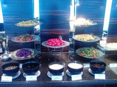 沙律-广州花园酒店-凌璇阁360度高空海鲜自助餐CAROUSEL
