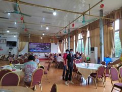 大堂-区海鸡场饭店(石壁店)