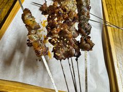 -泉哥小平房串店