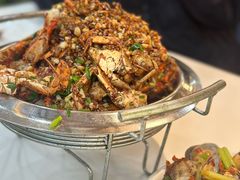 -凤凰路何眼镜香辣蟹(花果园店)