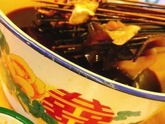 -拈签一笑黄牛肉辣卤串串