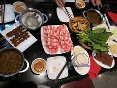 -锅色天香(巴士底区店)