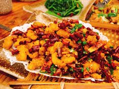 香辣掌中宝-滇香肴·云南菜蒸汽石锅鱼(云南北路店)