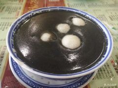 -赵记传承特色牛奶甜品(泉城广场店)