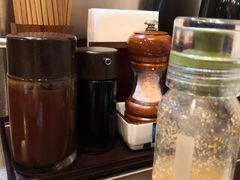 餐具摆设-牛かつもと村(原宿店)