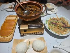 -关东小磨东北菜(漕河泾印象城店)