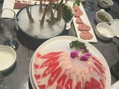-德天肥牛海鲜火锅(城西银泰店)