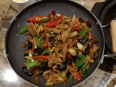 -香山湖家家宴(中山陵店)