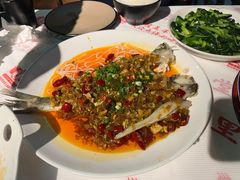 -堂瓦里·33年传统赣菜(第一街区店)