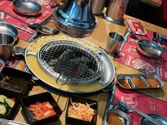 -青瓦炭韩潮烤肉(花园道店)
