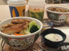 -吉野家(学院路店)