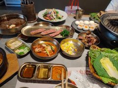 -草家酱蟹炭火烤肉店(珲春南路一店)