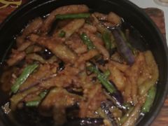 铁板地三鲜-鑫小城故事·藕汤·家常菜(台北一路总店)