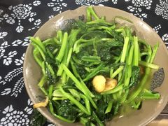 -味老大土碗菜(中山三路店)