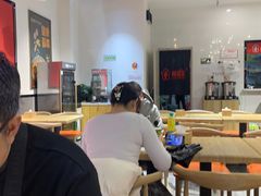 大堂-极有家小鱼小鸡石锅煲(佳兆业店)