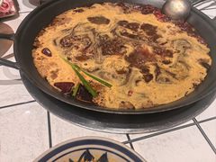 -旧街市鲜货老火锅(大光路店)