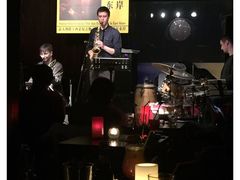 -东岸Cafe 爵士俱乐部