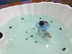 -贝贝鲸亲子游泳俱乐部(富城商楼店)