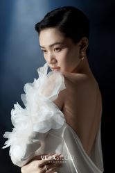 -至臻微拉婚纱摄影