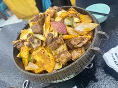 -撒拉人家.酸菜牦牛肉火锅