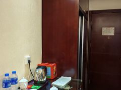 -肇庆国际大酒店(七星岩星湖景区店)