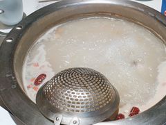 -马家斑.鲜鱼火锅(松湖万科店)