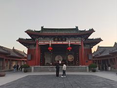 -开封府
