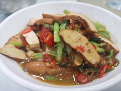 -红色湘菜馆(春风店)
