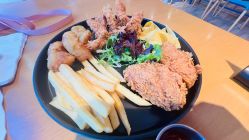 -玩元素·家庭游乐成长中心(香格里拉店)
