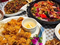 -百味地锅鸡(二店·财校分店)