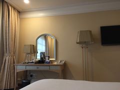 -芽庄日出海滩水疗酒店