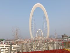 -南京眼步行桥