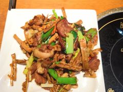 -黑鸡小馆(金源店)