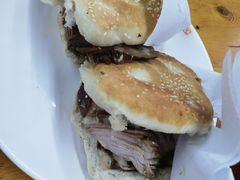 -京东一绝西海子西园烧饼夹肉